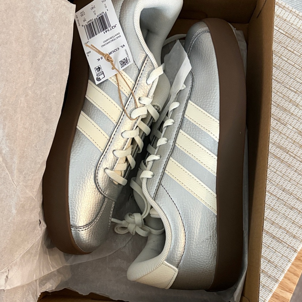 Adidas Silver and White Sneakers with Brown Soles - Picture 1 of 4